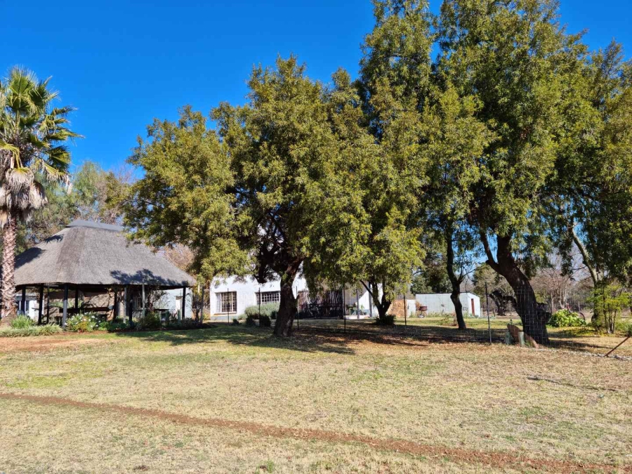 9 Bedroom Property for Sale in Hartbeespoort Rural North West